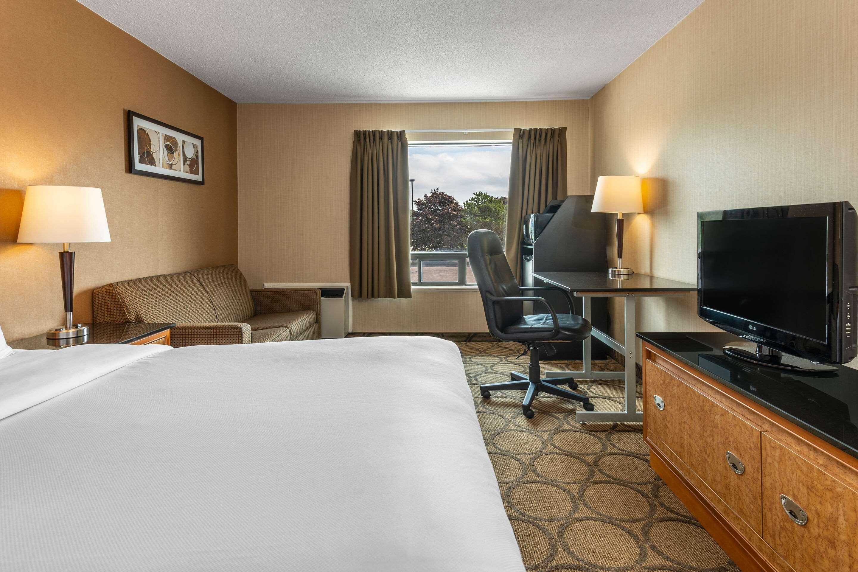 Comfort Inn Pembroke Exteriér fotografie