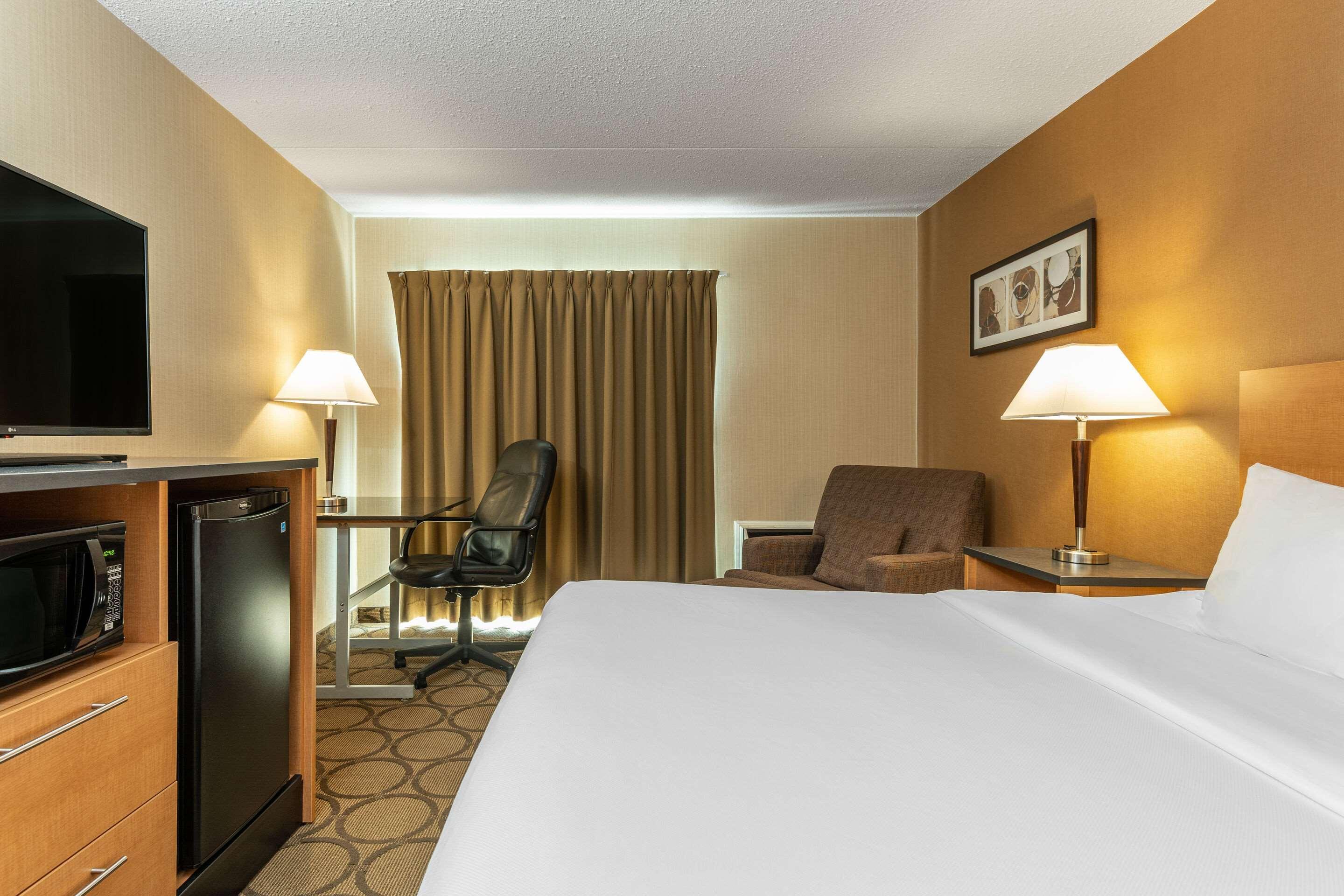 Comfort Inn Pembroke Exteriér fotografie
