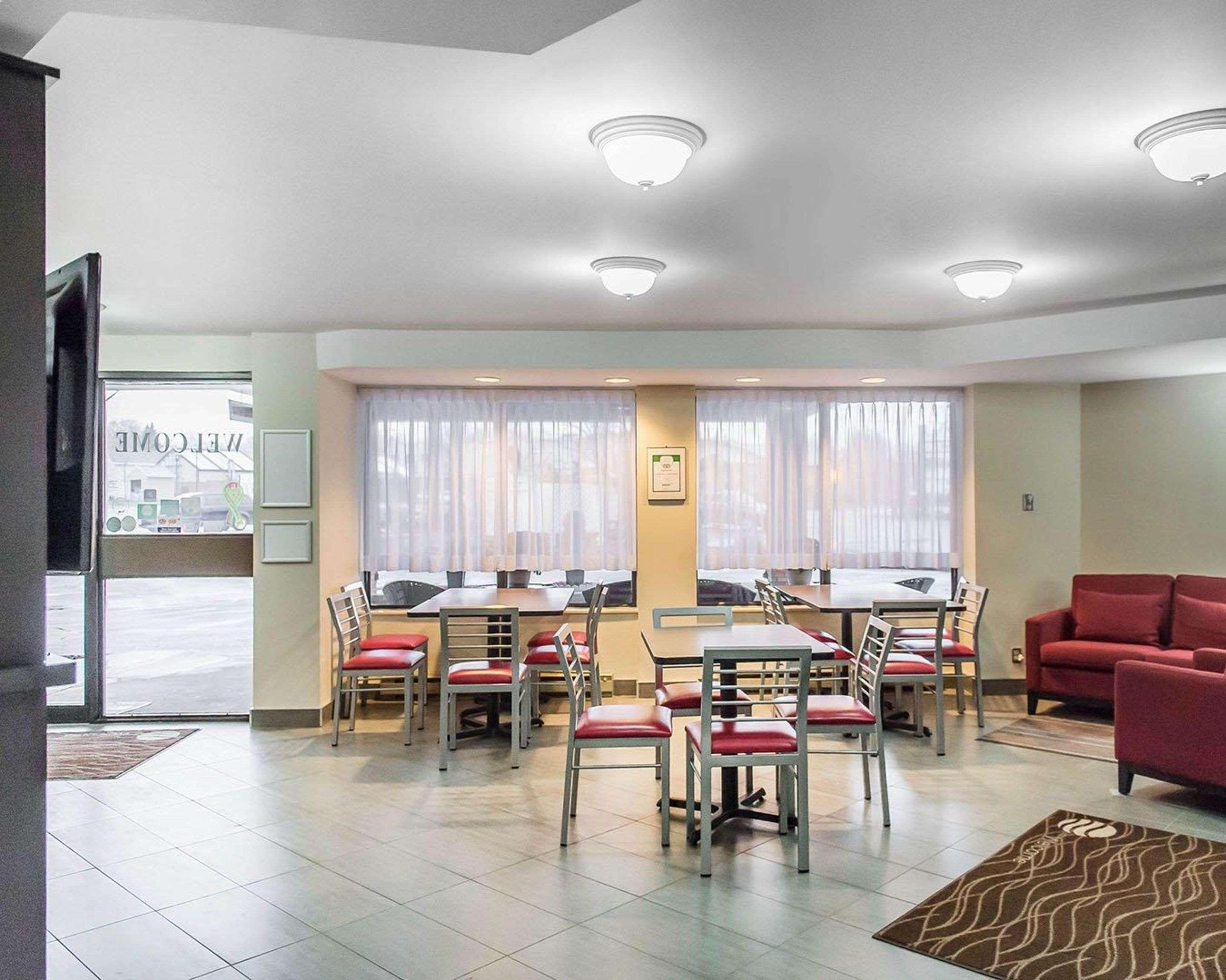 Comfort Inn Pembroke Exteriér fotografie